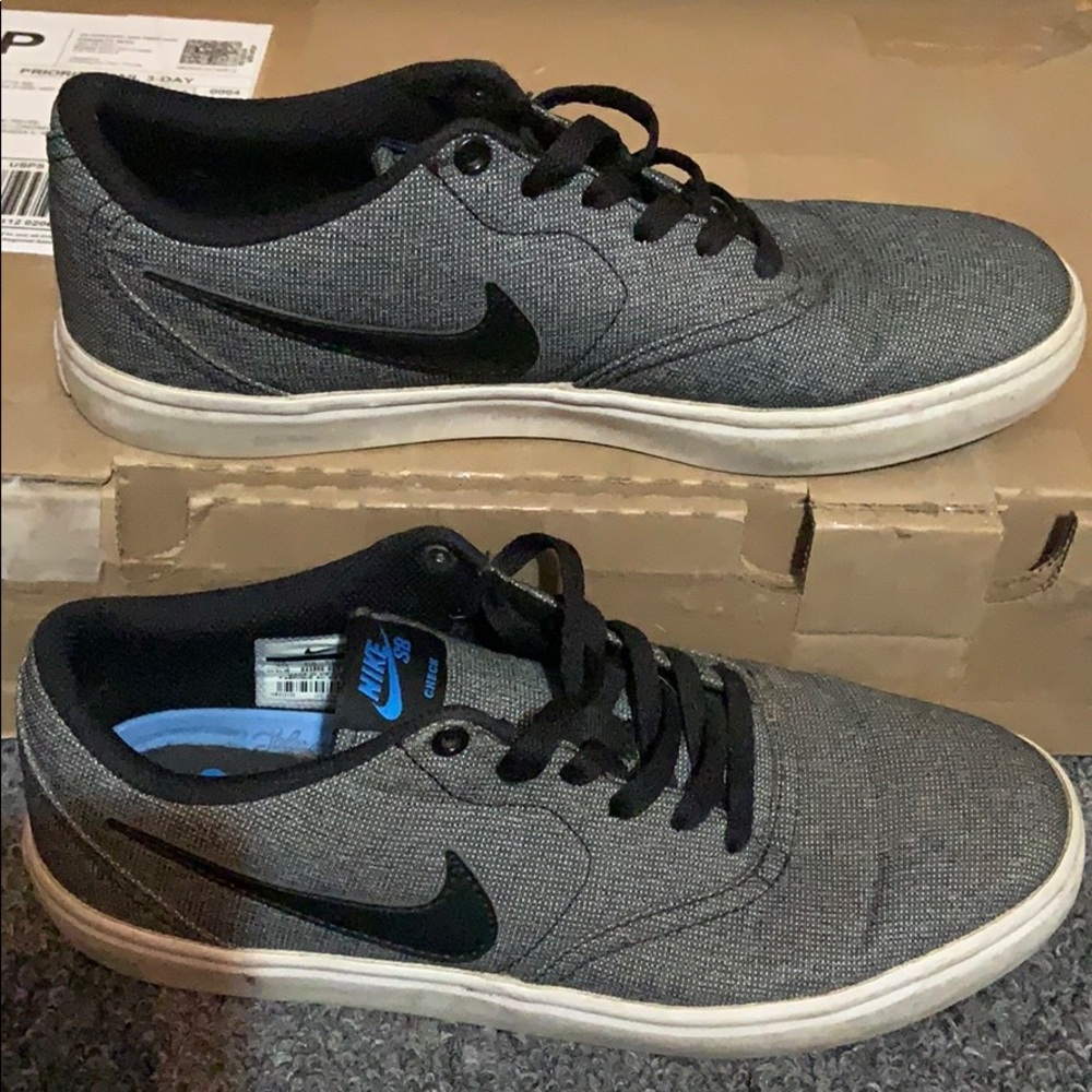 Nike SB check shoes